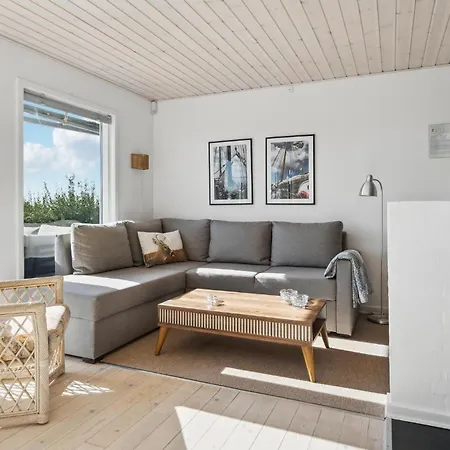 Дом отдыха Awesome In With Kitchen *