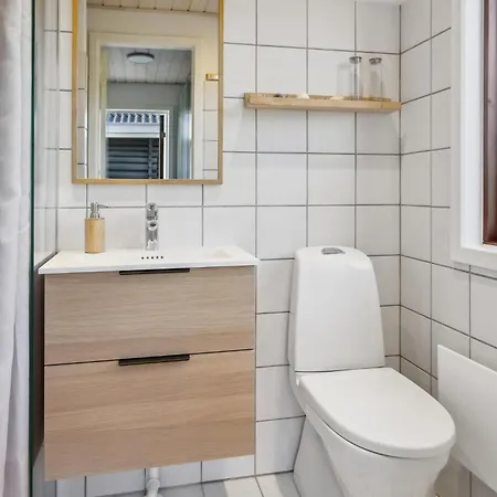 Awesome In With Kitchen בית נופש