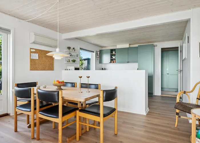 Awesome In With Kitchen Ebberup